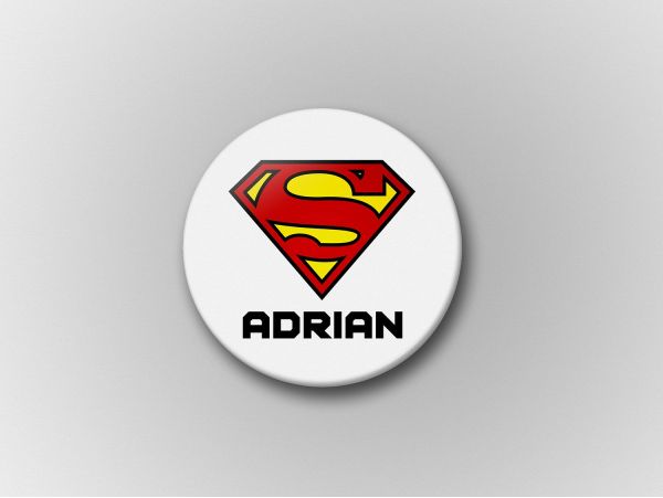 Insigna personalizata model "Superman"