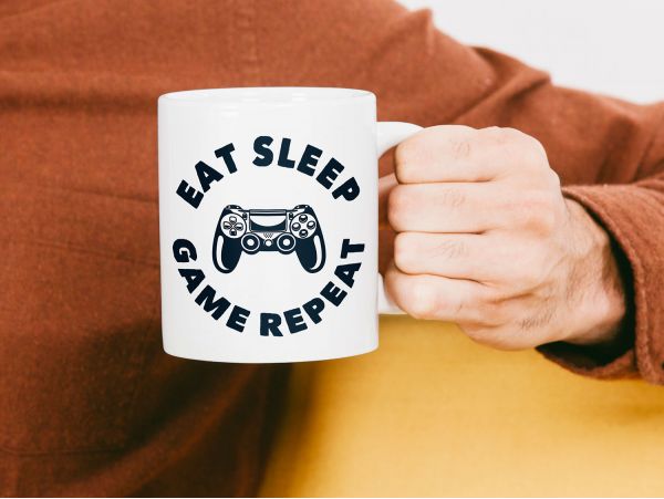 Cana gamer personalizata "eat sleep...