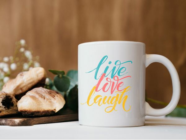 Cana personalizata "live love laugh"