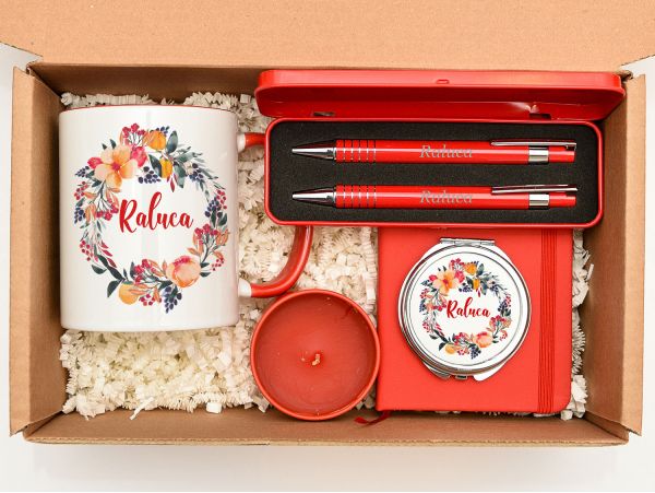 Set cadou personalizat "Lady in red"...