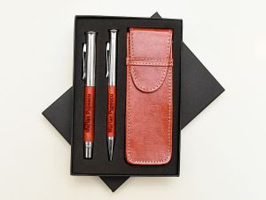 Set de scris deluxe, Mark Twain, stilou si pix cu insertii lemn