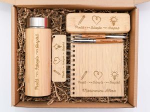 Set cadou personalizat "Bamboo" pentru profesor/invatator