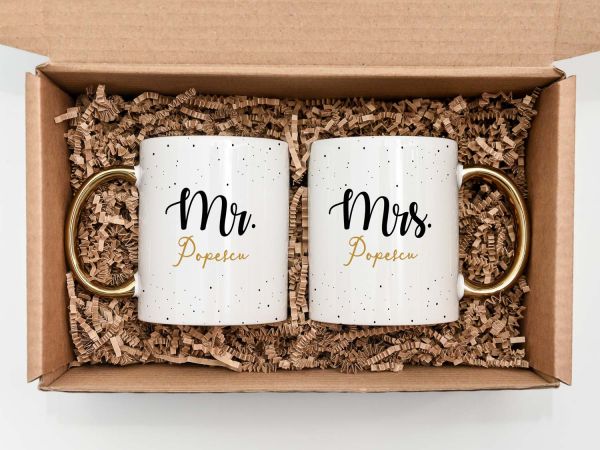 Set cani personalizate cu maner auriu...