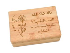 Cutie bijuterii din bambus, personalizata cu nume