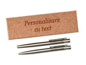 Set pix si roller din inox personalizat cu nume, in cutie din pluta personalizata cu text