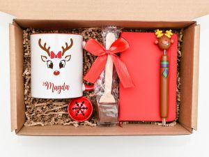 Set cadou Craciun personalizat, model 27. Ren cu fundita.