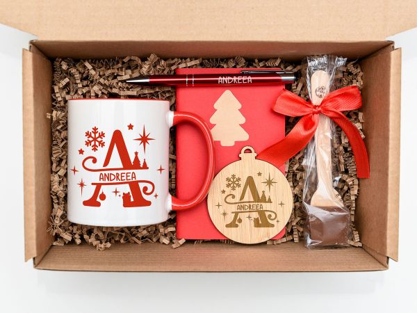 Set cadou Craciun personalizat "Monogram"